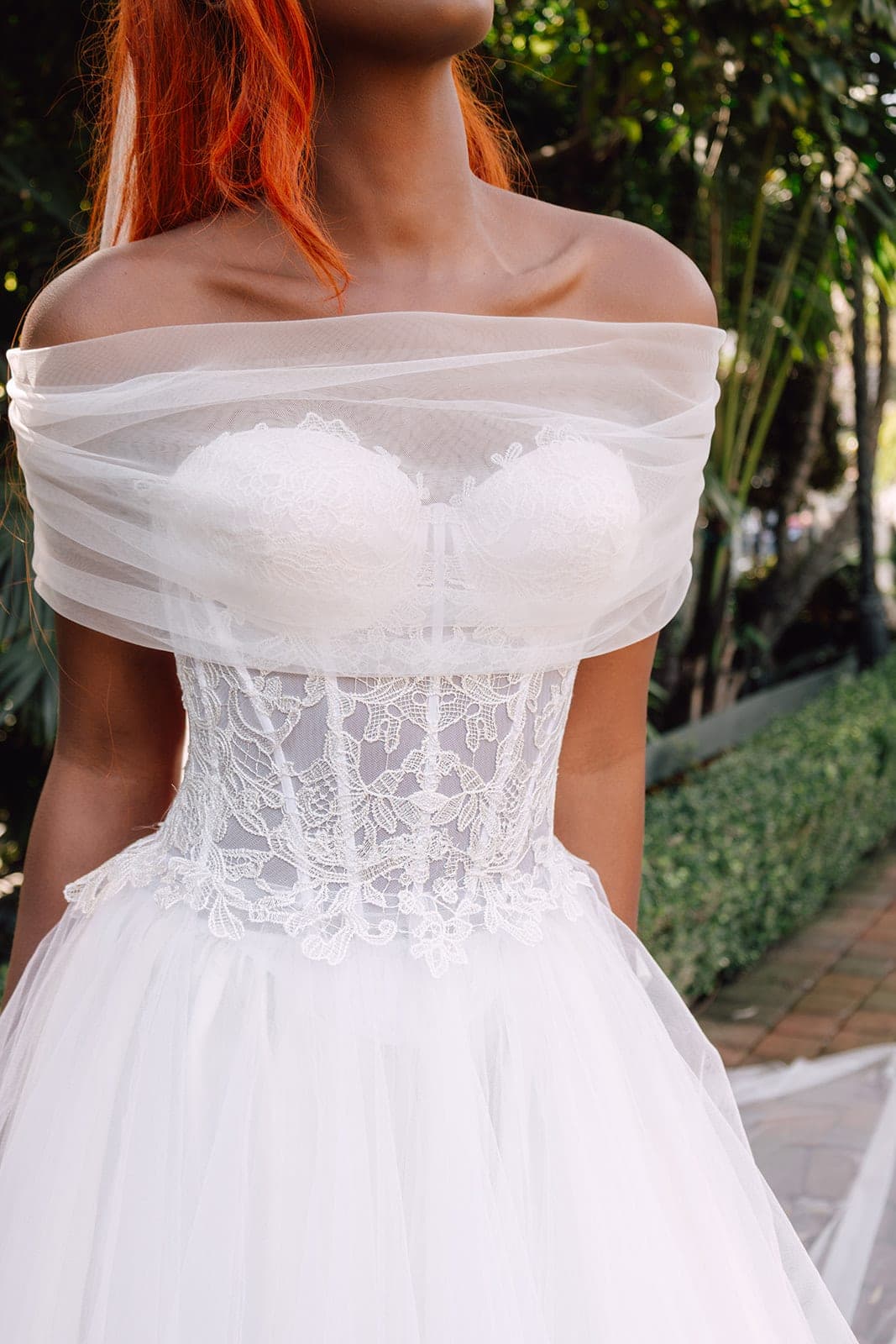 Detail of the Valentina's lace corset bodice